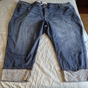 Women's 28W Lane Bryant Midrise Boyfriend Jeans w/Studded Cuffs & 24" inseam